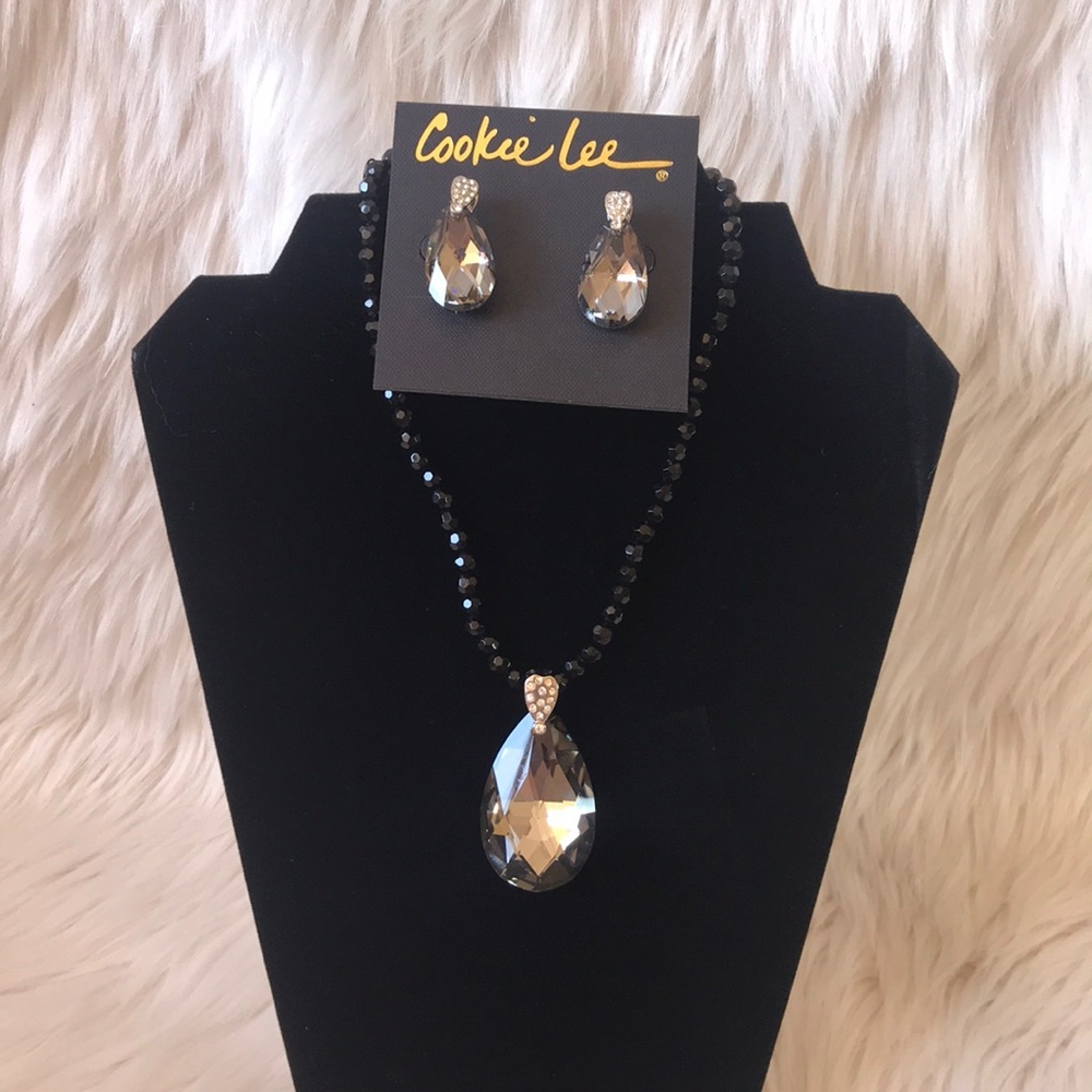 Cookie Lee Genuine Crystal & Glass Set